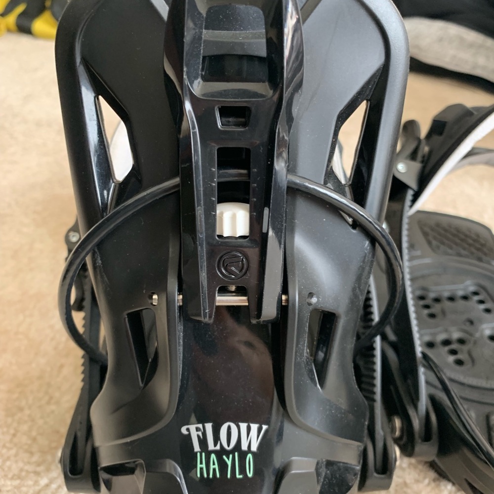 Flow Haylo Snowboard Bindings